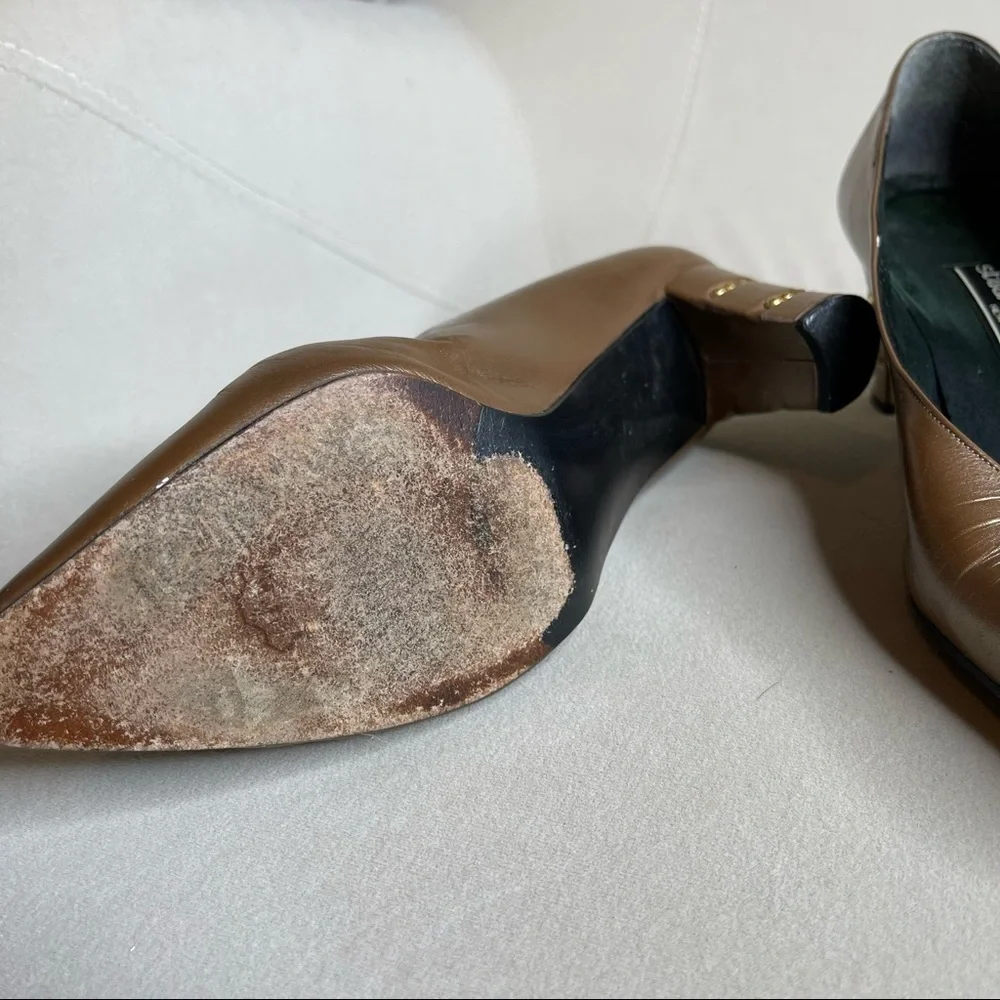 Vintage Stuart Weitzman Bronze Metallic 6.5 Low Heels point toe Studded Heel